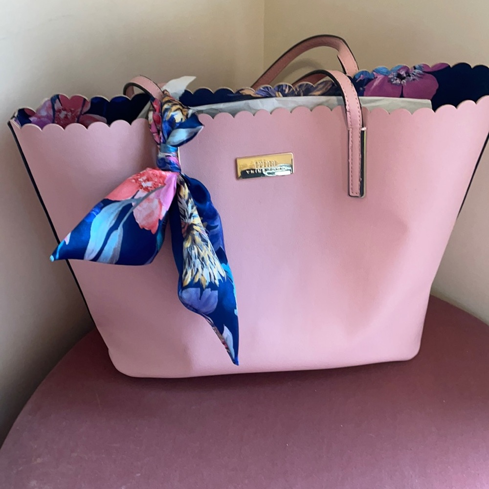 Trendy Trina Turk bag handbags *new*